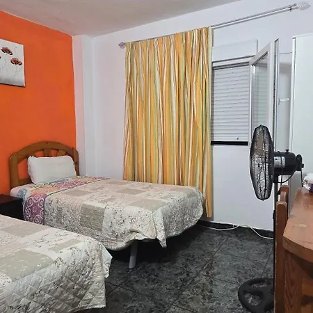 Pensión Plaza Hierro 3*
