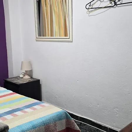 Plaza Hierro Pensión 3*
